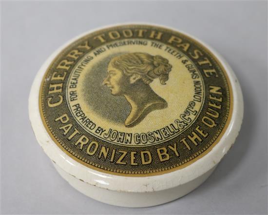 A pot lid Cherry Toothpaste, Patronized by the Queen, diam. 3.5cm